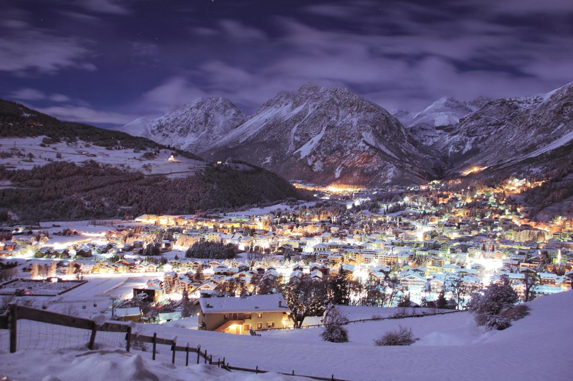 Meuble Sci Sport Hotel Bormio Luaran gambar