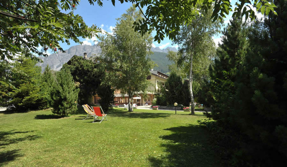 Meuble Sci Sport Hotel Bormio Luaran gambar