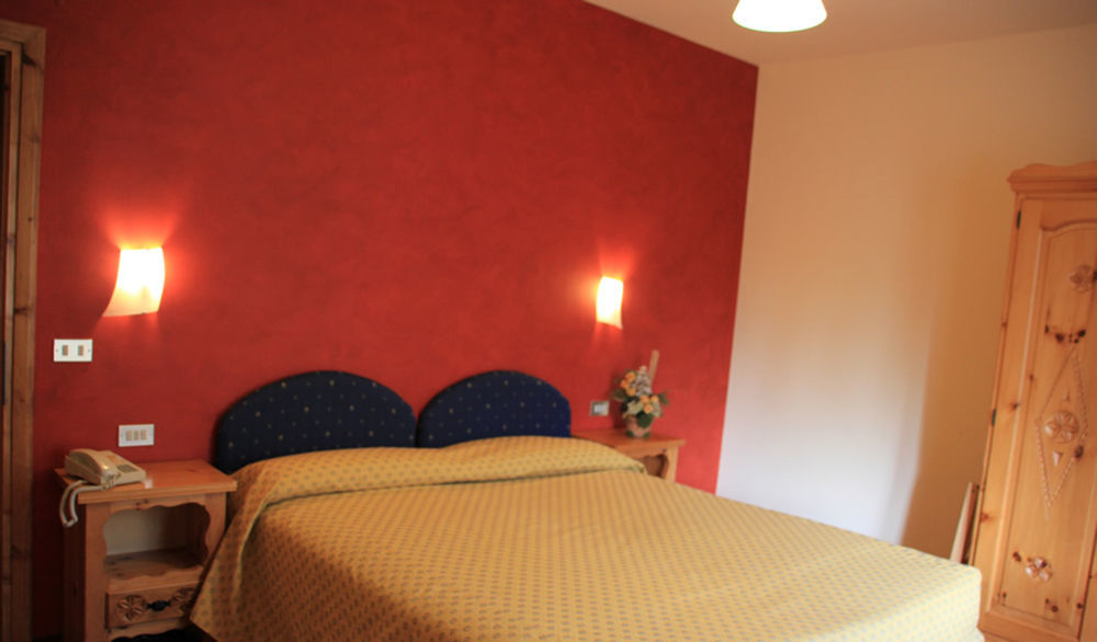 Meuble Sci Sport Hotel Bormio Luaran gambar