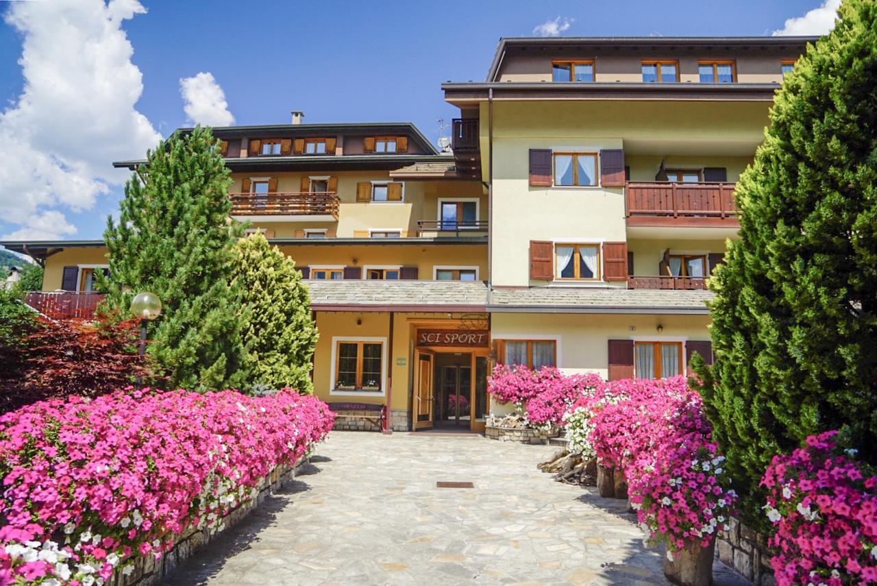 Meuble Sci Sport Hotel Bormio Luaran gambar