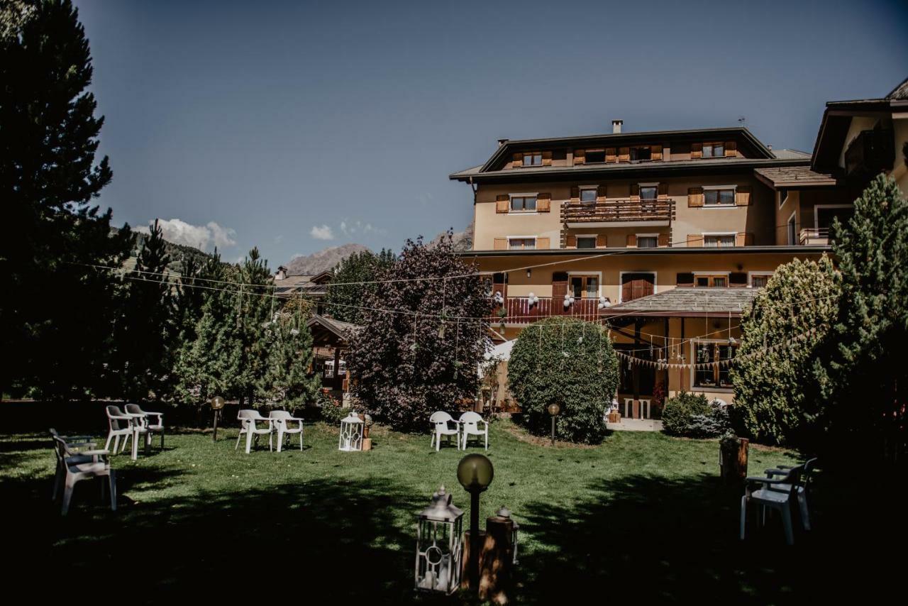 Meuble Sci Sport Hotel Bormio Luaran gambar